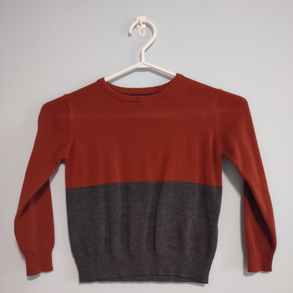 15/$22 Boys's Two-Tone Sweater - Rust and Gray Size 4